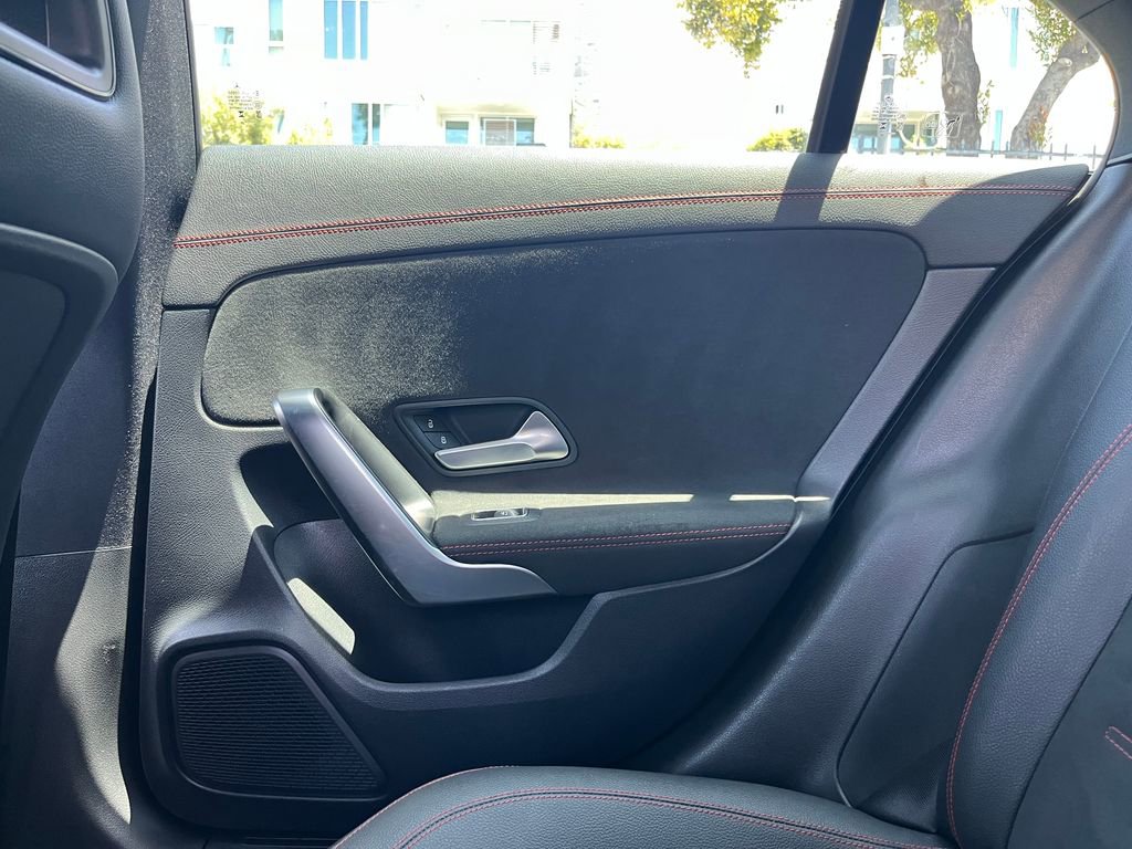 Used 2023 Mercedes-Benz CLA 250 image 19