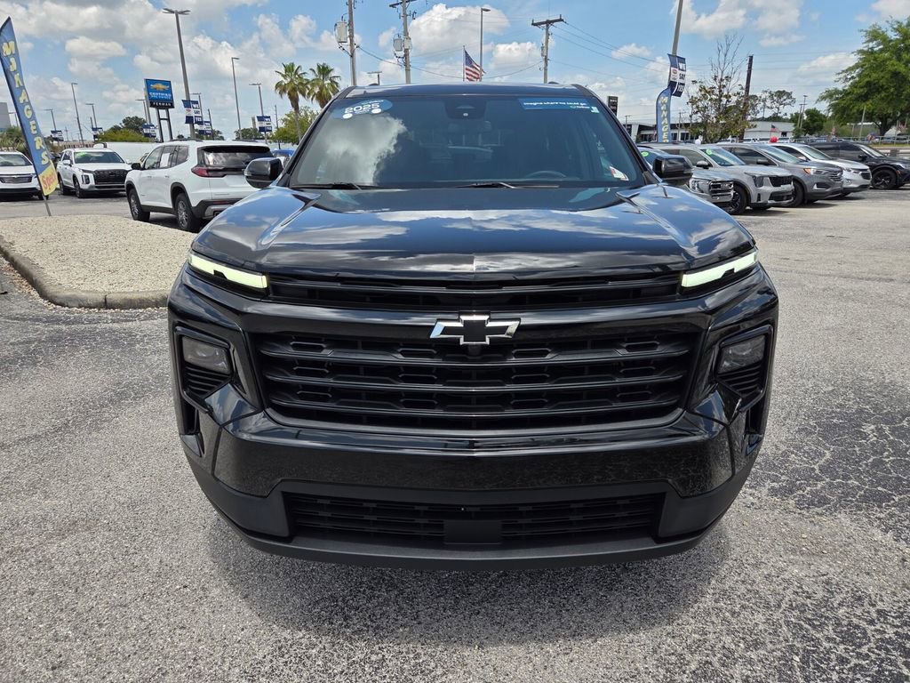 Used 2025 Chevrolet Traverse LT w/ Midnight/Sport Edition FWD image 19