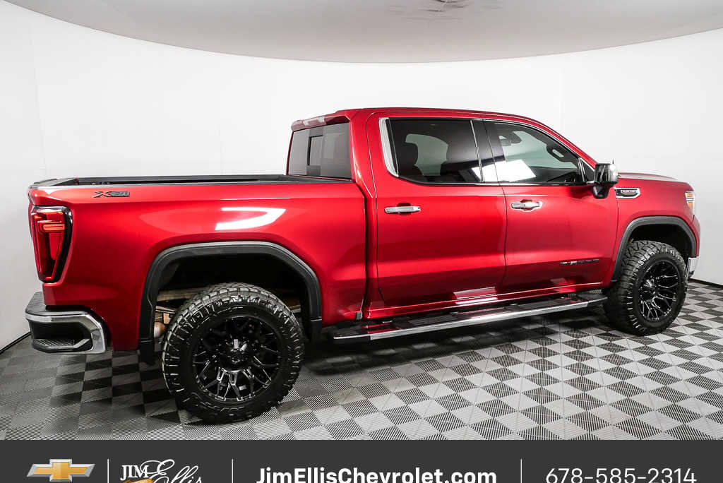 Used 2021 GMC Sierra 1500 SLT w/ SLT Premium Plus Package AWD/4WD image 2