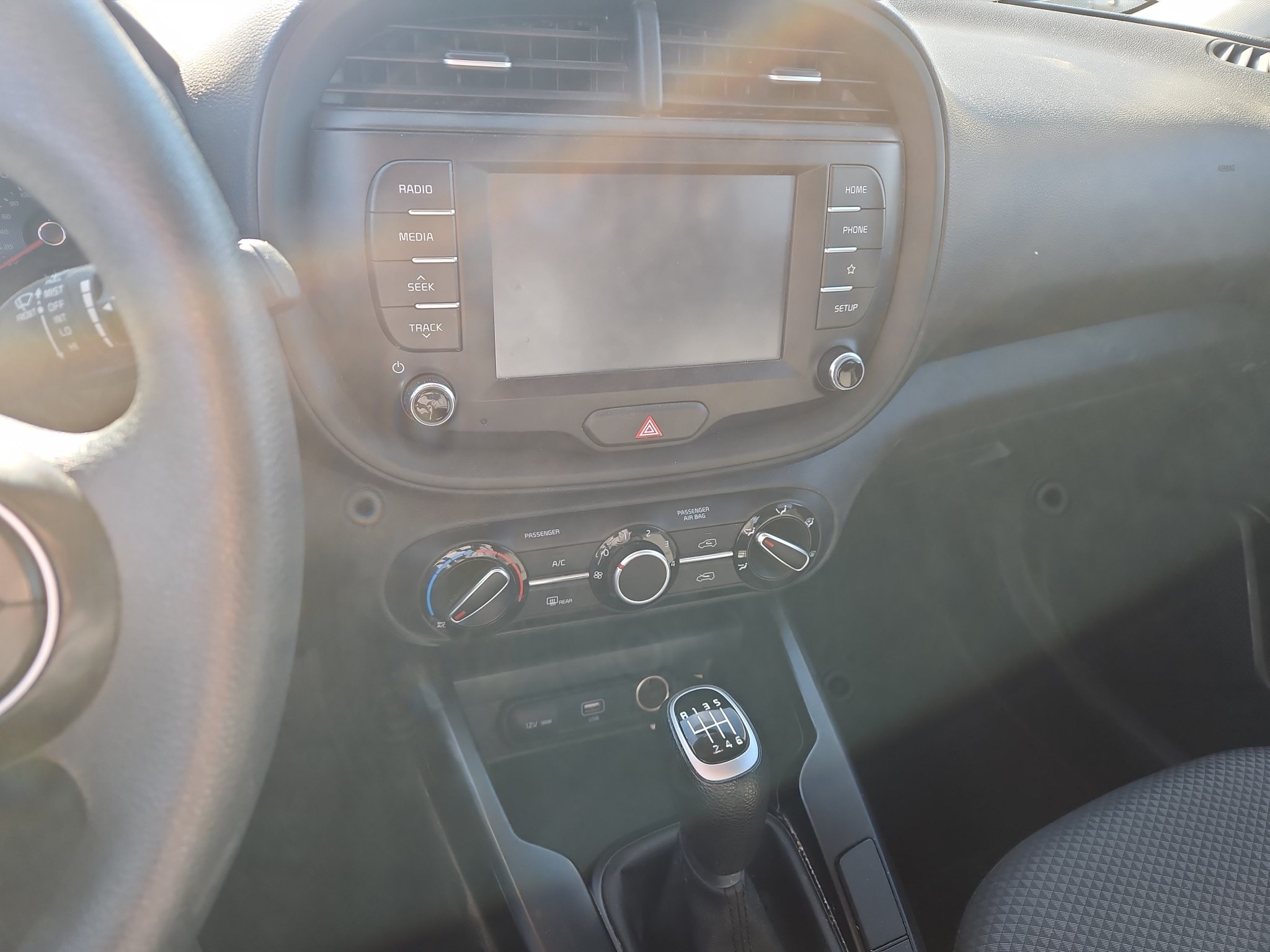 Used 2021 Kia Soul LX FWD image 12