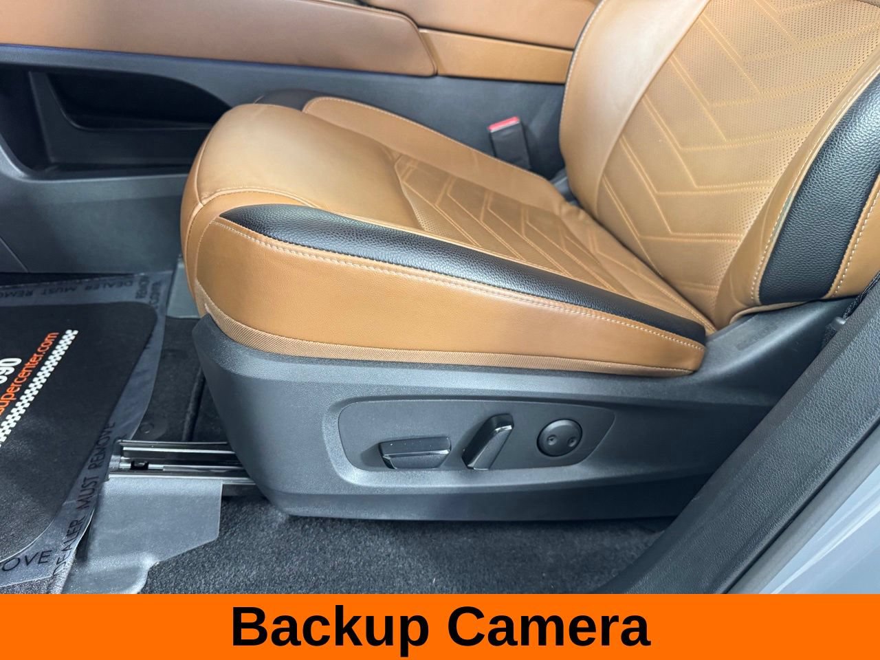 Used 2025 Nissan Pathfinder Platinum w/ Cargo Package FWD image 14
