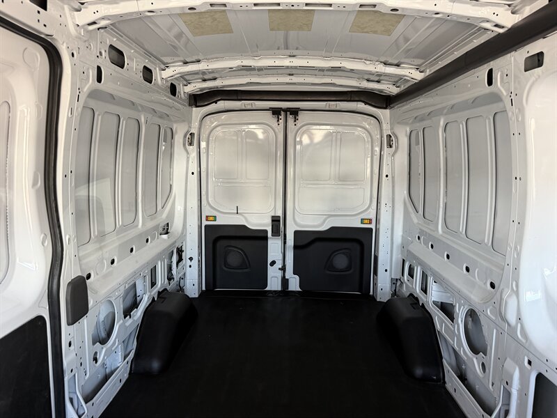 Used 2025 Ford Transit 250 148 Medium Roof RWD image 16
