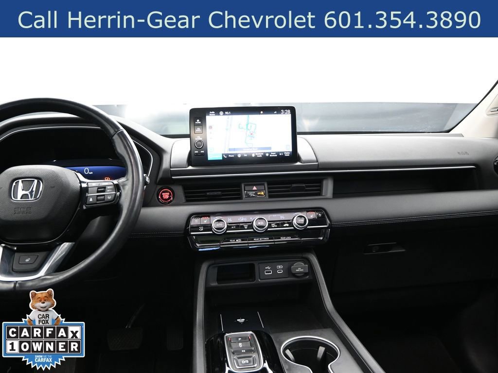 Used 2023 Honda Pilot Elite image 19