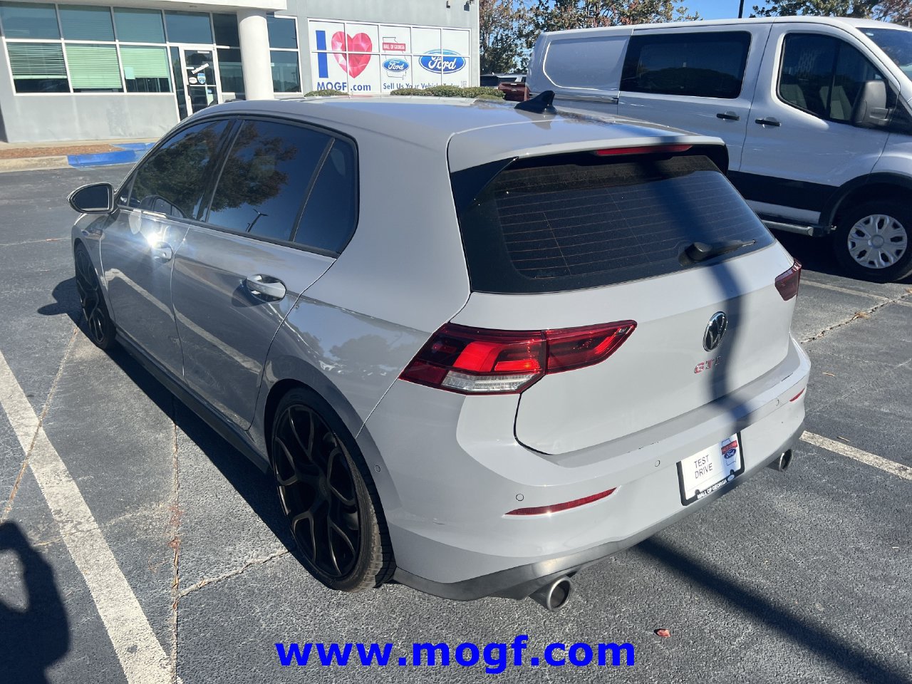 Used 2022 Volkswagen GTI Autobahn FWD image 2