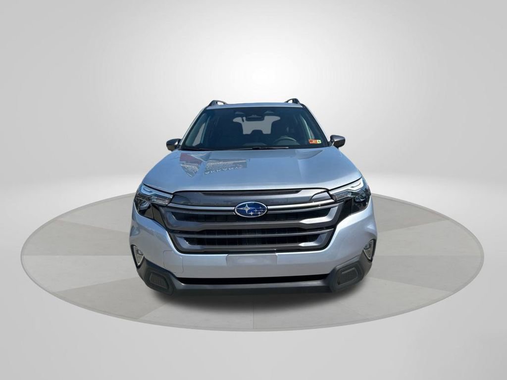 Certified 2025 Subaru Forester Premium image 2