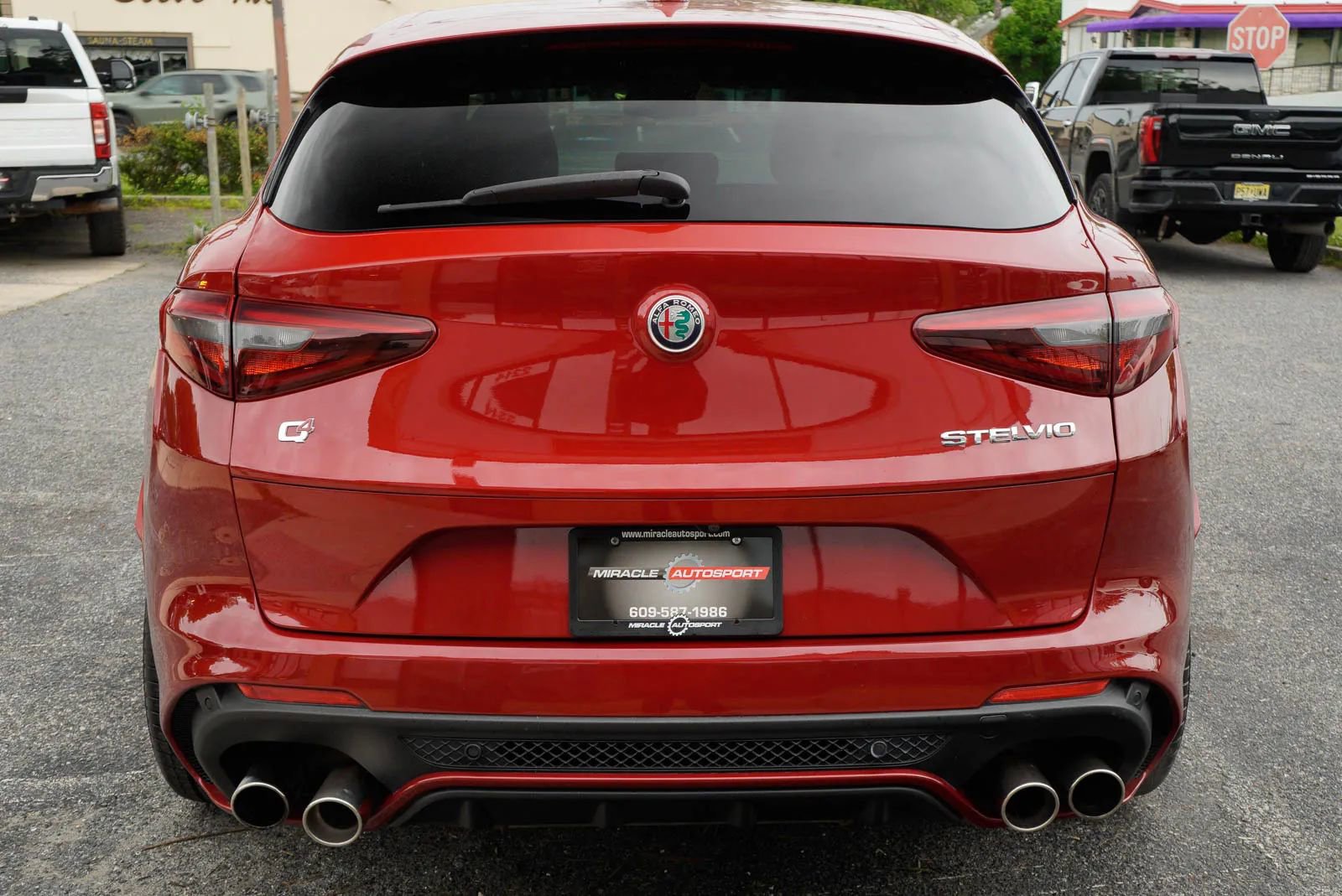 Used 2018 Alfa Romeo Stelvio Quadrifoglio w/ Convenience Package AWD/4WD image 6