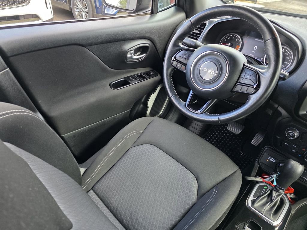 Used 2021 Jeep Renegade Latitude w/ Convenience Group image 26