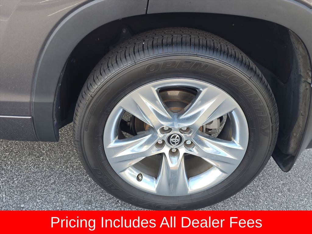 Used 2019 Toyota Highlander Limited AWD/4WD image 15