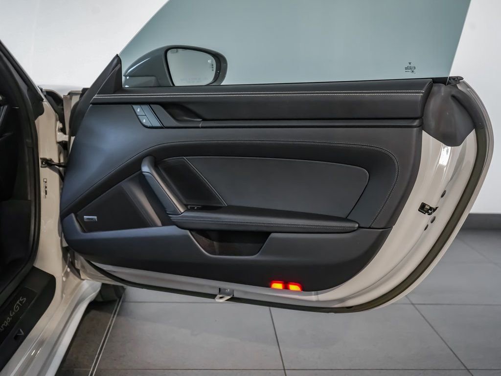 Certified 2023 Porsche 911 Targa 4 GTS image 23