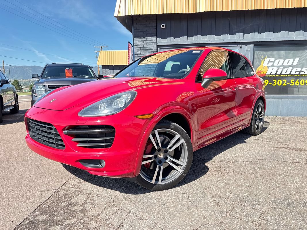 Used 2013 Porsche Cayenne GTS AWD/4WD image 2
