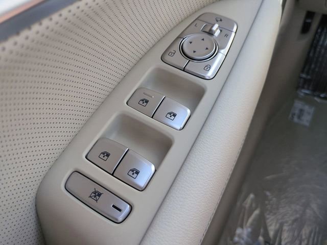 Used 2026 Genesis G70 2.5T Prestige image 24