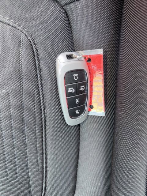 Used 2023 Hyundai Santa Cruz SEL image 12