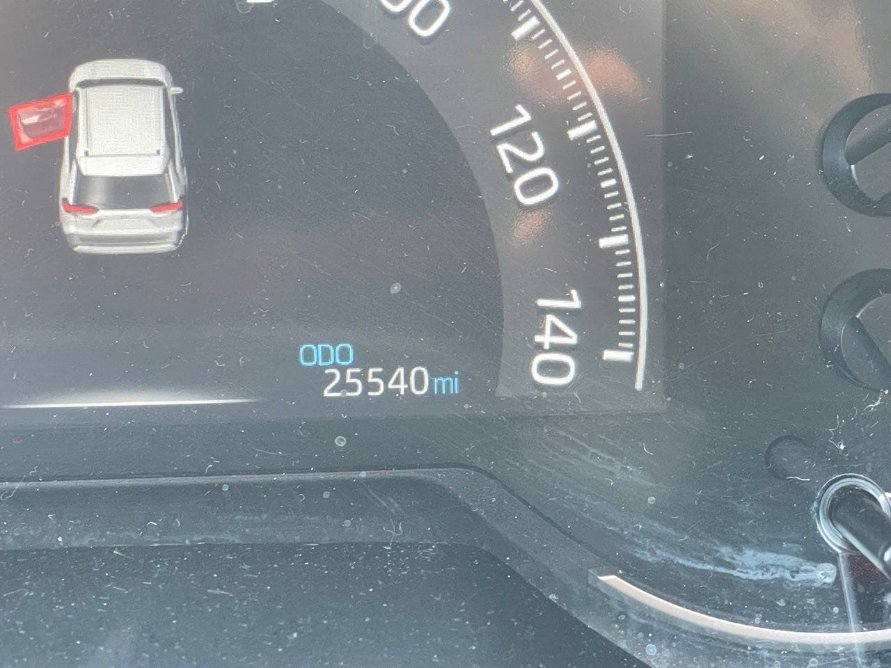 Used 2023 Toyota RAV4 LE FWD image 9