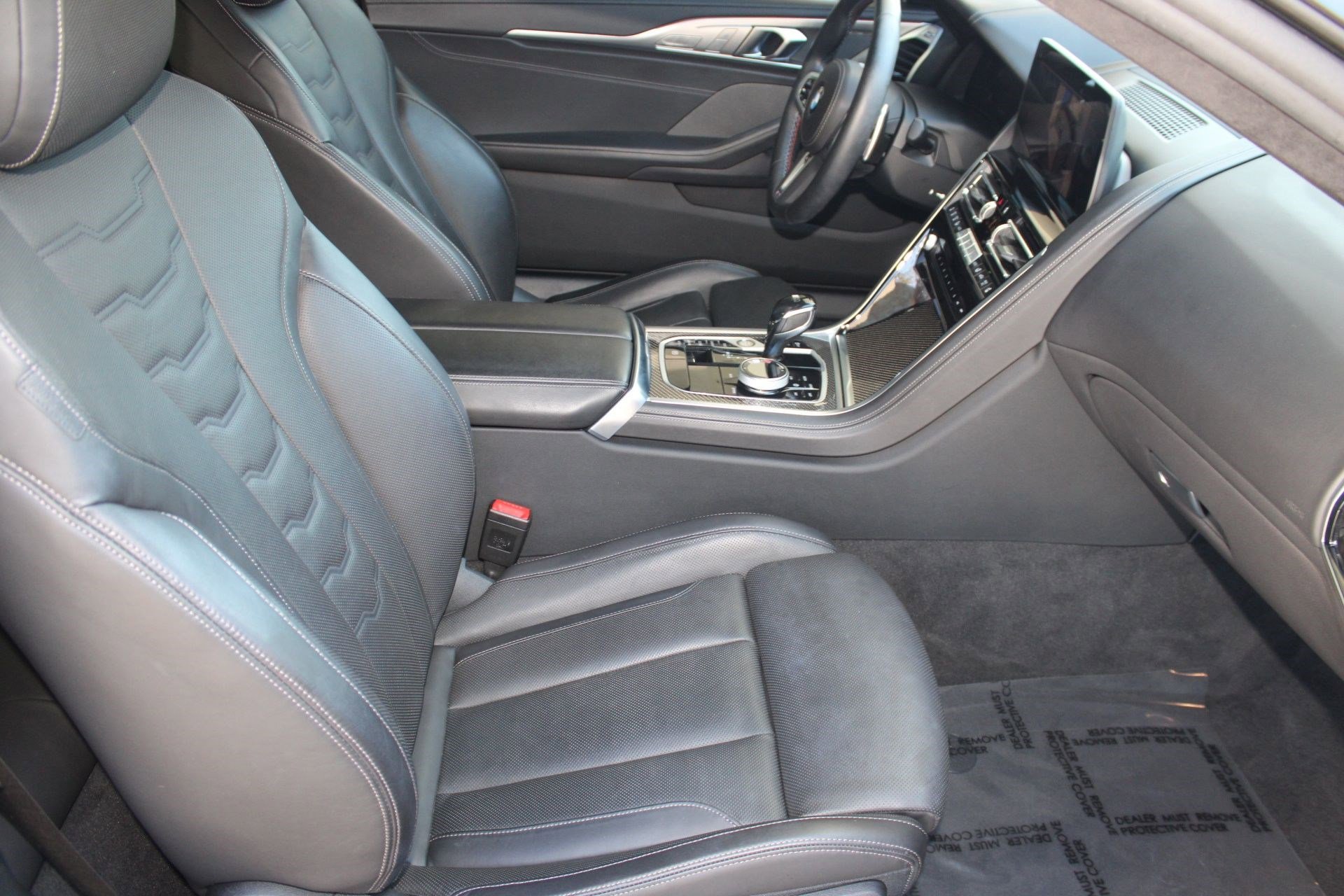 Used 2023 BMW M850i xDrive M850i xDrive w/ M Carbon Exterior Package image 30