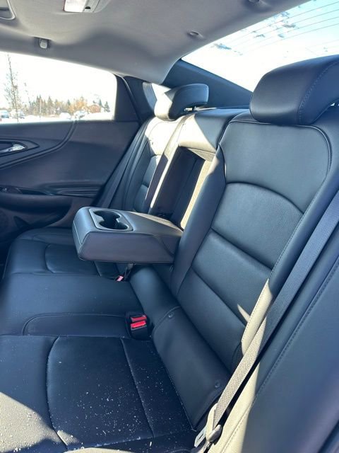 Used 2018 Chevrolet Malibu Premier w/ Premier Sun and Wheel Package image 33