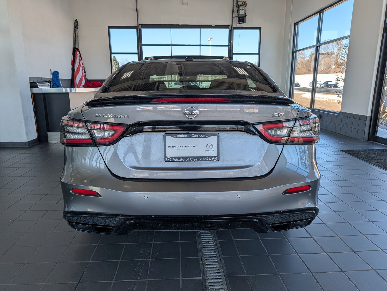 Used 2021 Nissan Maxima SR w/ Sport Mat Group image 3