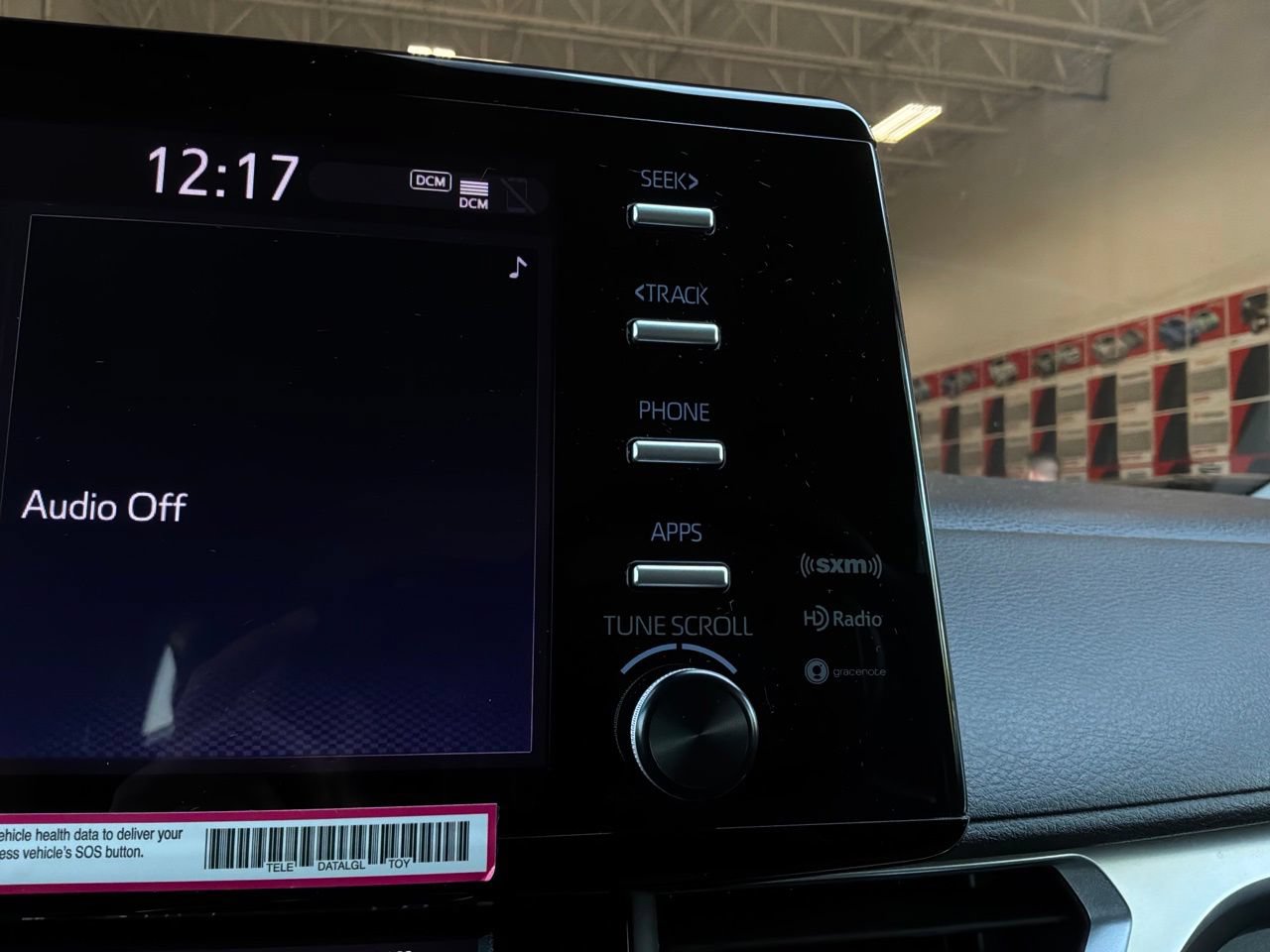 Used 2024 Toyota Sienna XLE FWD image 37