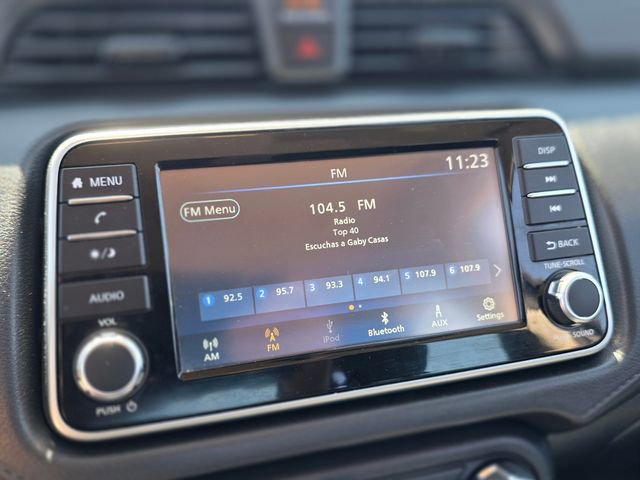 Used 2024 Nissan Versa S w/ Trunk Package image 25