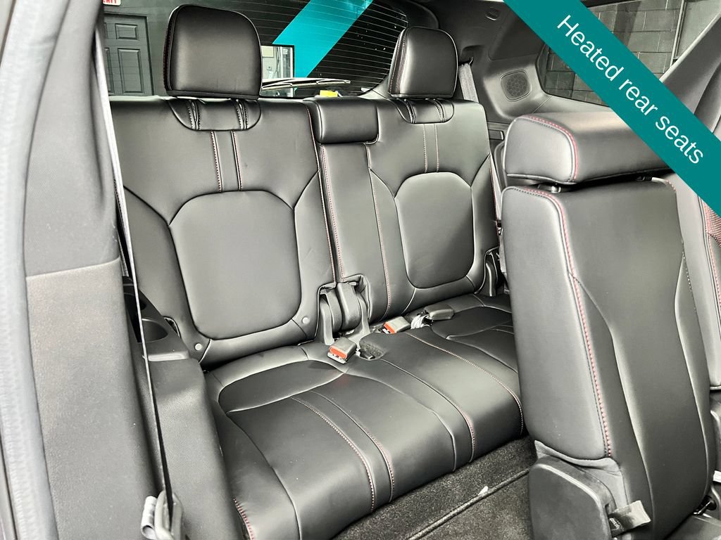 Used 2025 Honda Pilot Black Edition image 15
