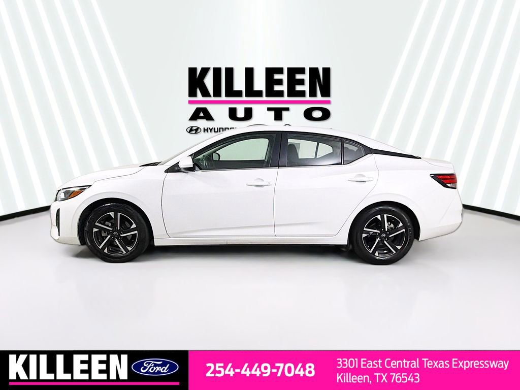 Used 2024 Nissan Sentra SV image 4