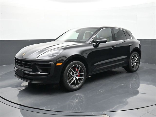 Used 2023 Porsche Macan S image 1
