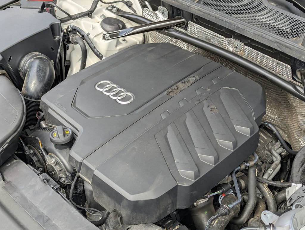 Used 2023 Audi Q5 2.0T Premium w/ Convenience Package AWD/4WD image 39