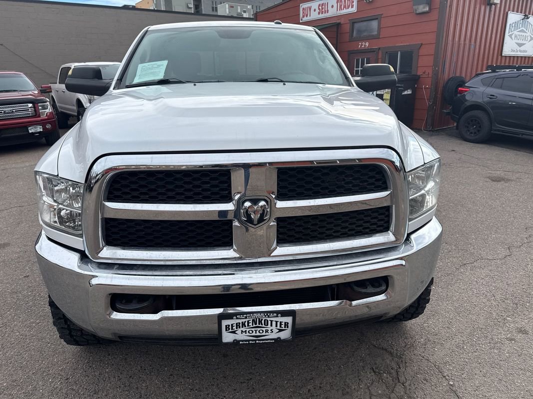 Used 2016 RAM 2500 SLT AWD/4WD image 2