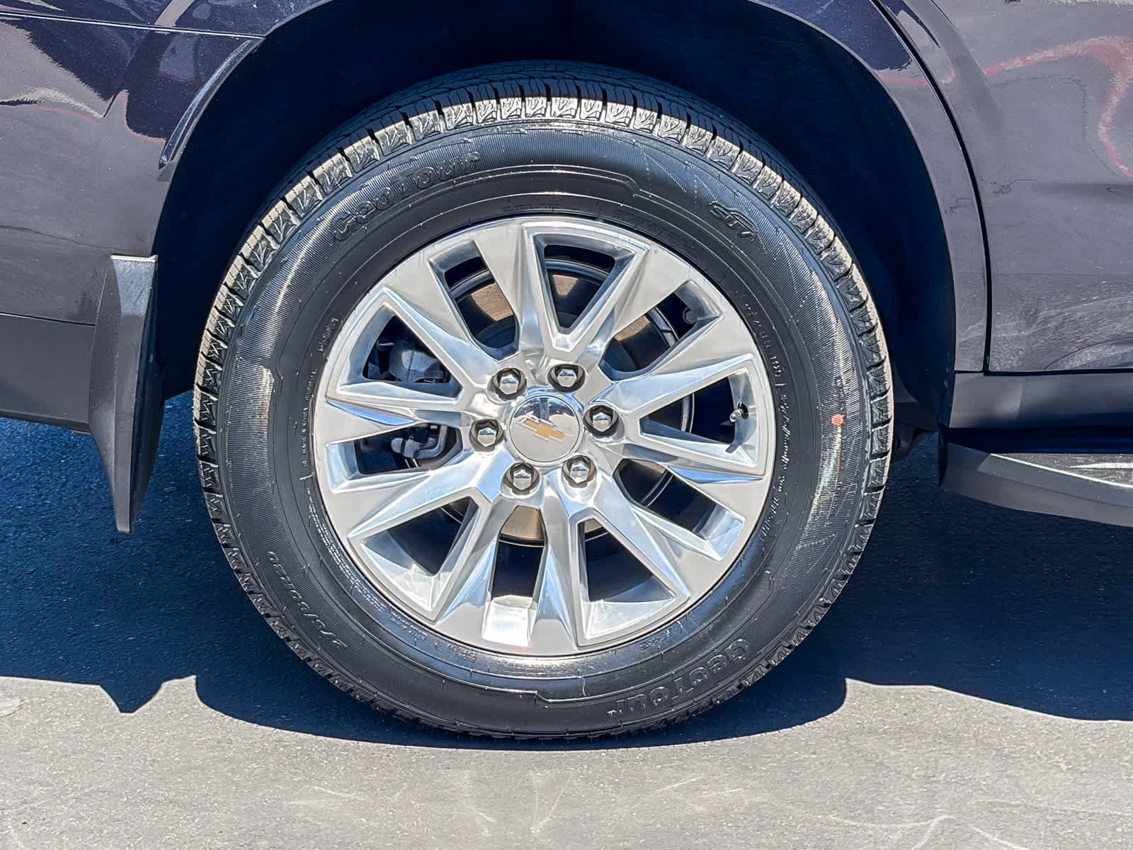 Used 2024 Chevrolet Tahoe Premier AWD/4WD image 11