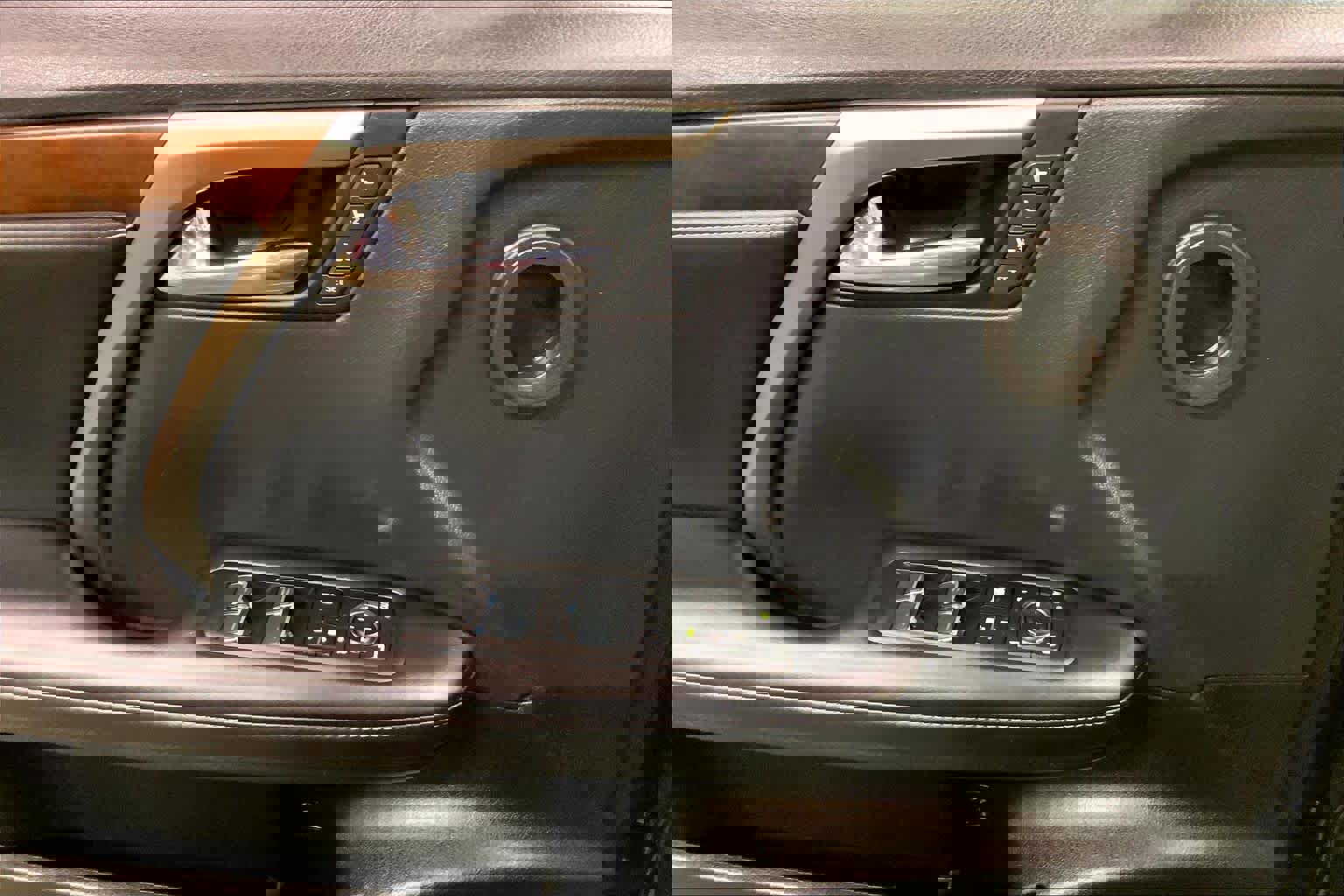 Used 2022 Lexus RX 350 AWD w/ Premium Package image 35