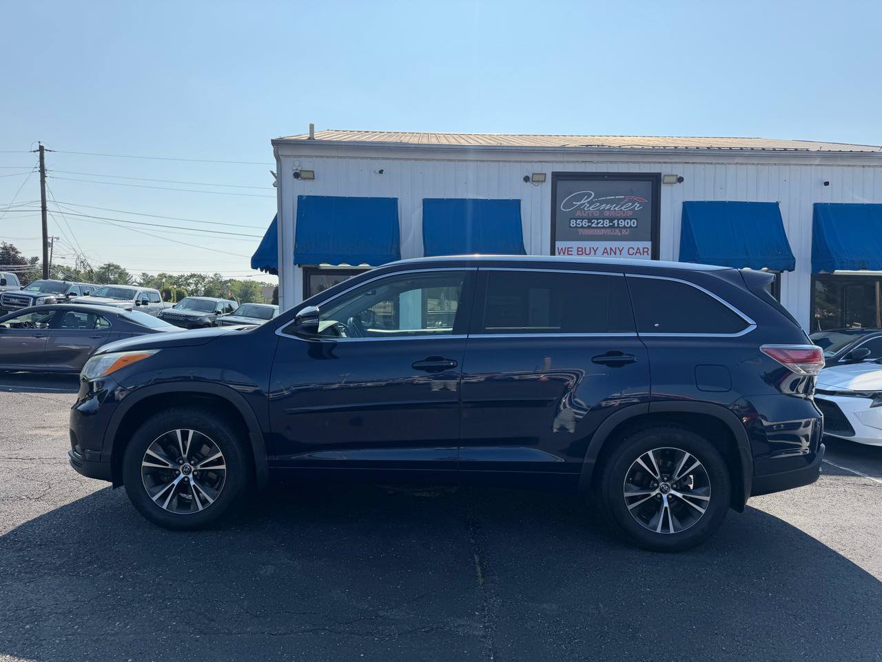Used 2016 Toyota Highlander XLE w/ Protection Package #3 AWD/4WD image 8