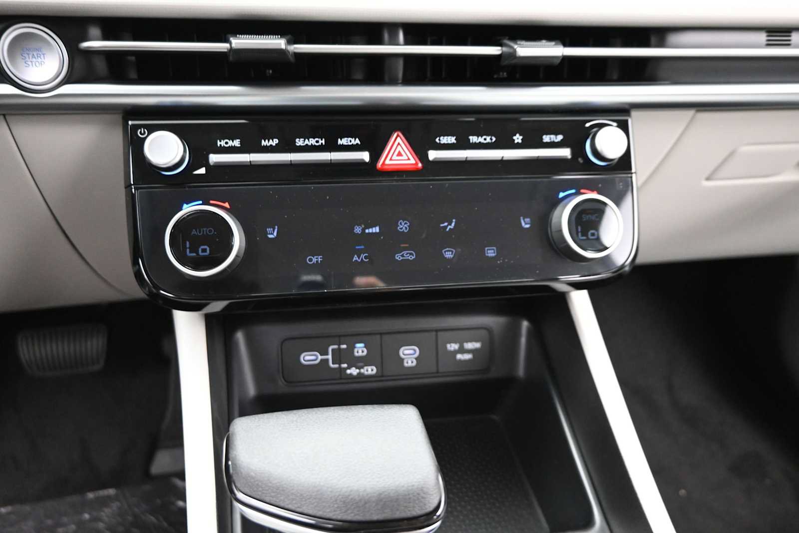 New 2026 Hyundai Tucson SEL Plus w/ Tow & Go Package AWD/4WD image 20
