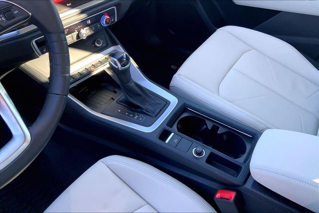 Certified 2024 Audi Q3 2.0T Premium image 25