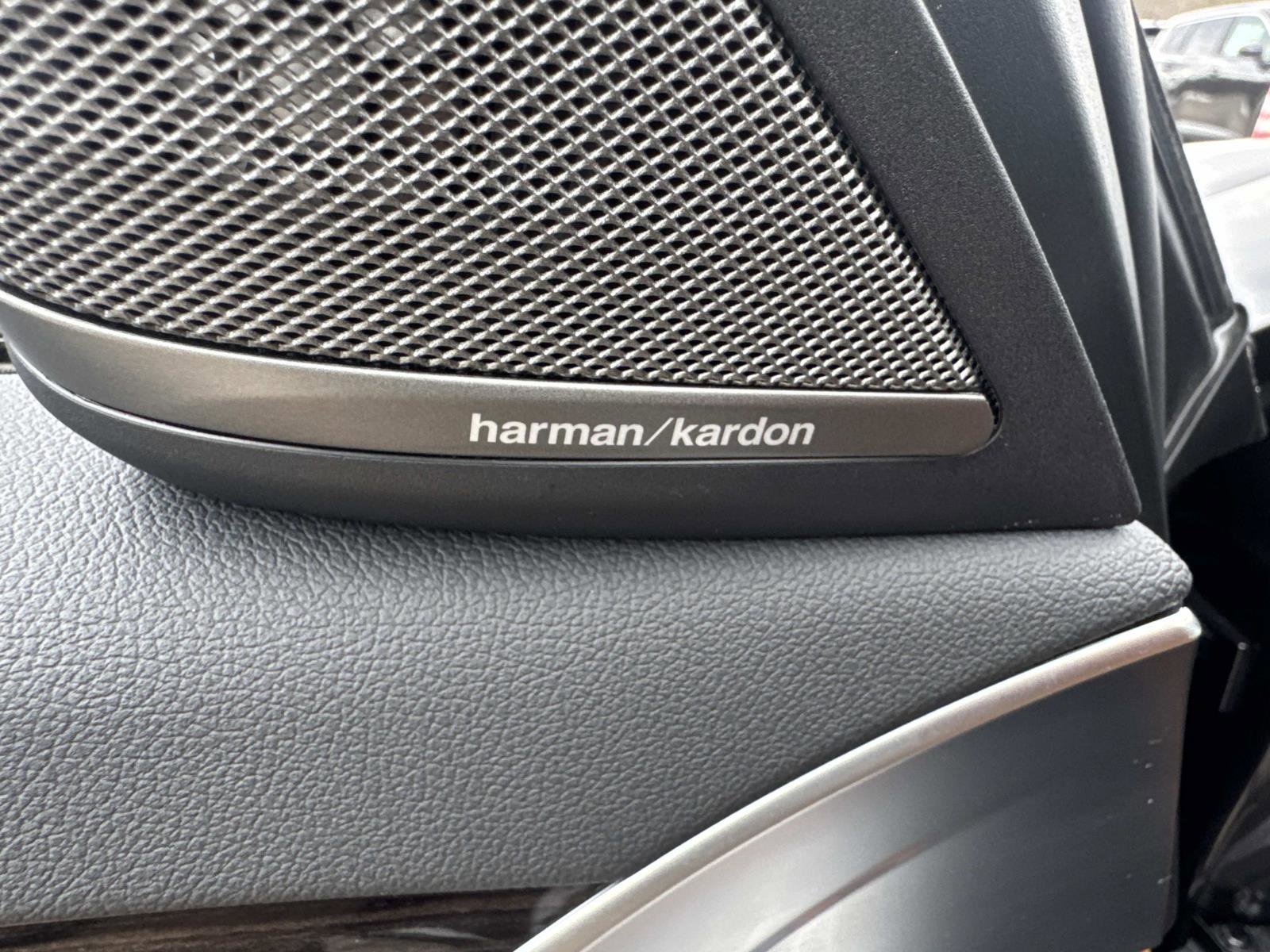 Used 2022 BMW 530i xDrive w/ Premium Package image 18