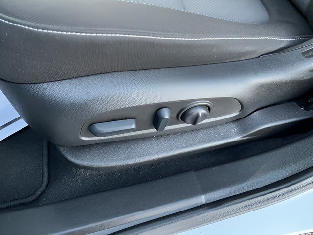 Certified 2025 Chevrolet Blazer LT image 12