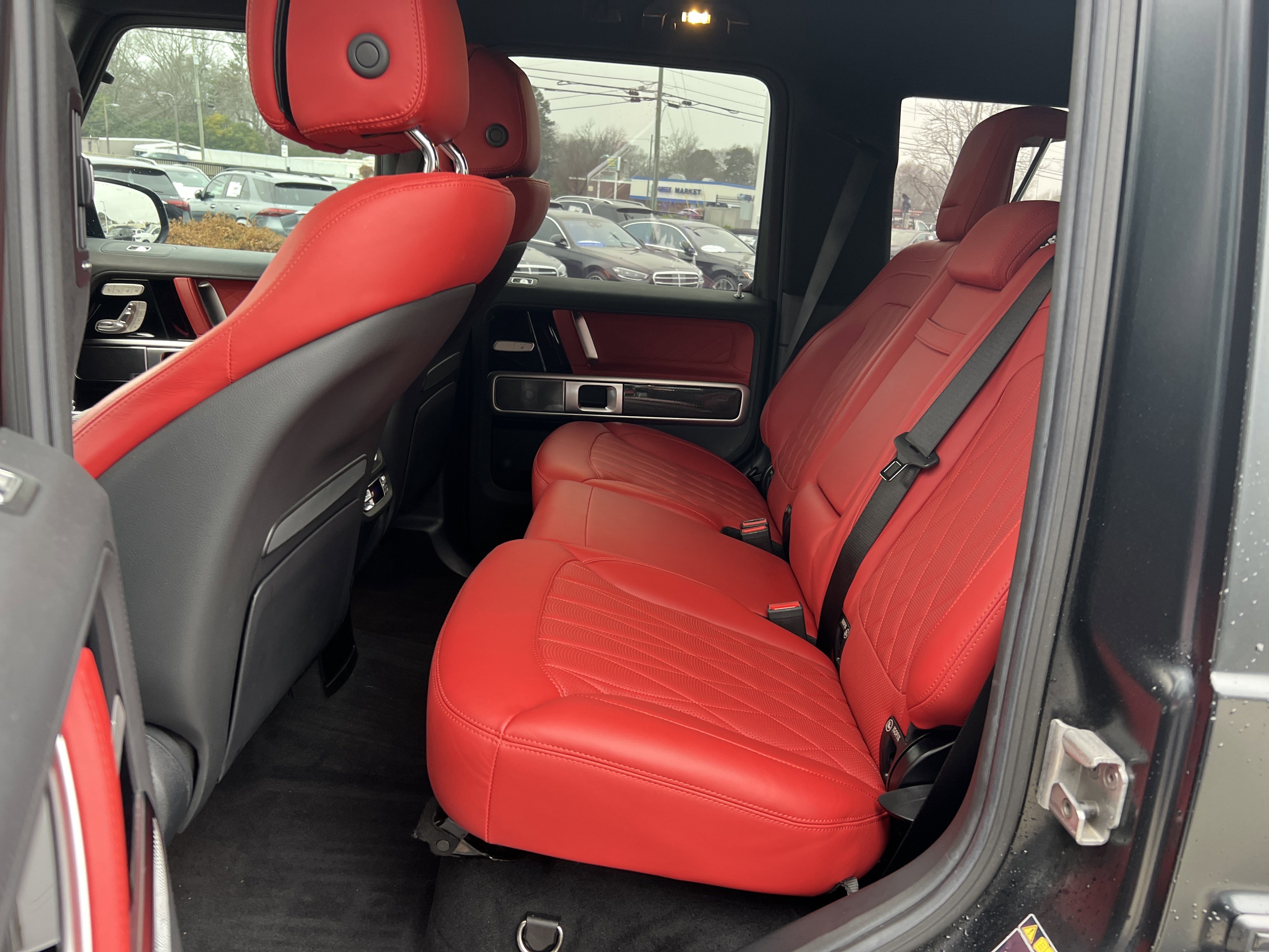 Certified 2022 Mercedes-Benz G 63 AMG 4MATIC image 32