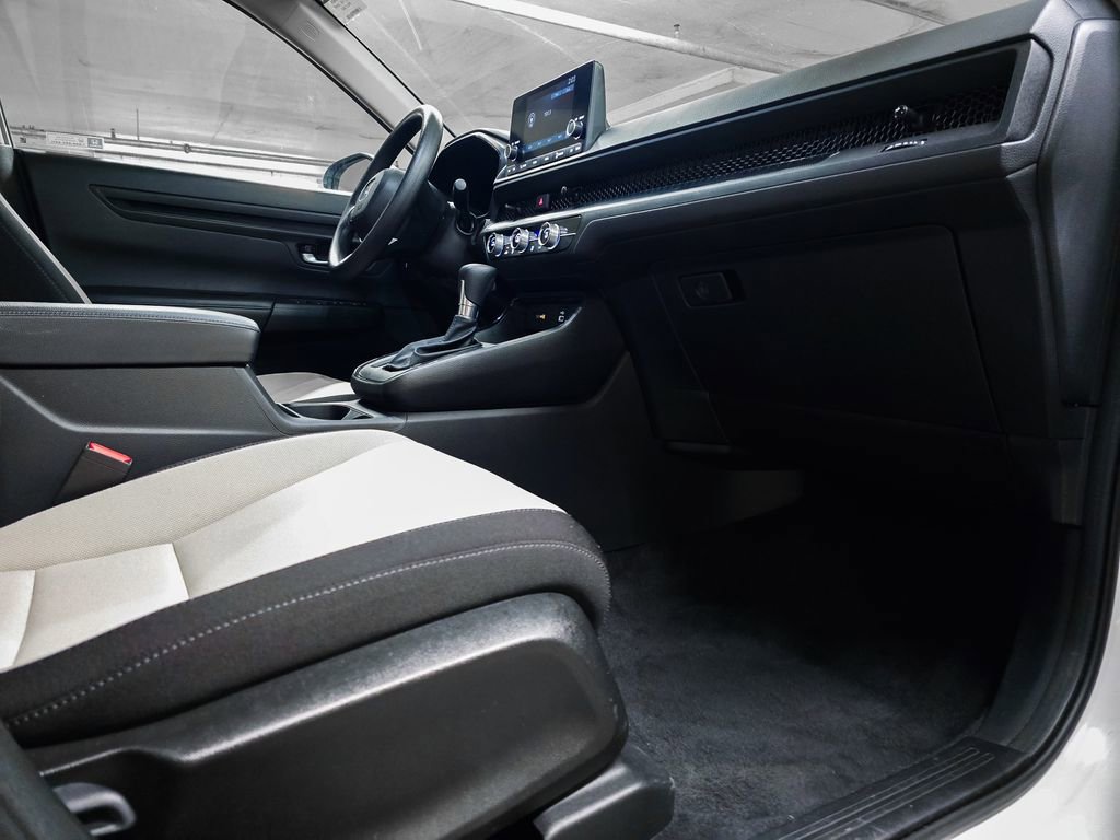 Certified 2023 Honda CR-V LX image 34