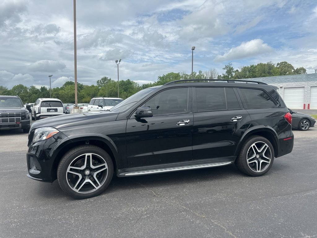 Used 2017 Mercedes-Benz GLS 550 4MATIC image 12