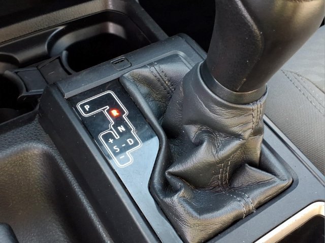 Used 2023 Toyota Tacoma SR AWD/4WD image 19