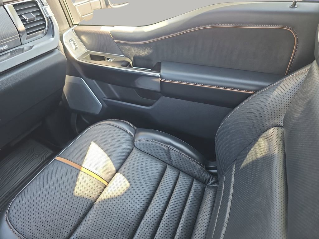 Used 2023 Ford F350 Platinum image 43