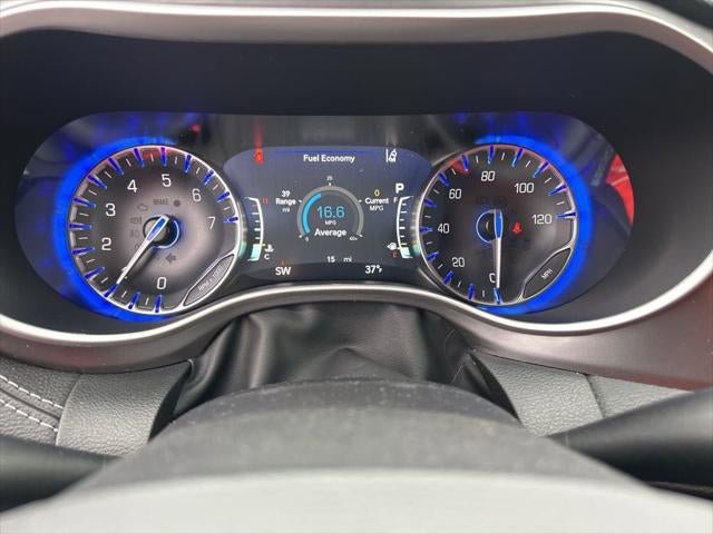 New 2026 Chrysler Pacifica Select AWD/4WD image 37