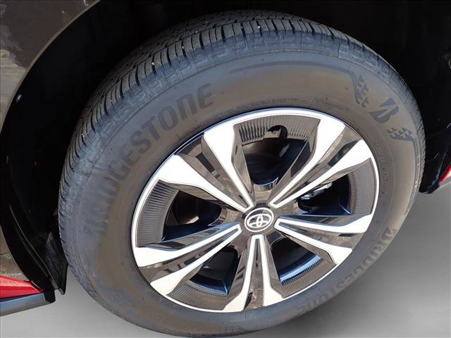 Certified 2024 Toyota bZ4X AWD w/ Weather Package image 7