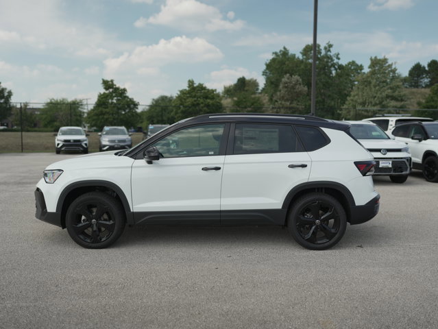 New 2025 Volkswagen Taos SE AWD/4WD image 10