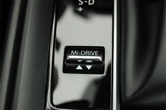 Used 2025 MAZDA CX-50 AWD 2.5 Hybrid w/ Weather Package image 23