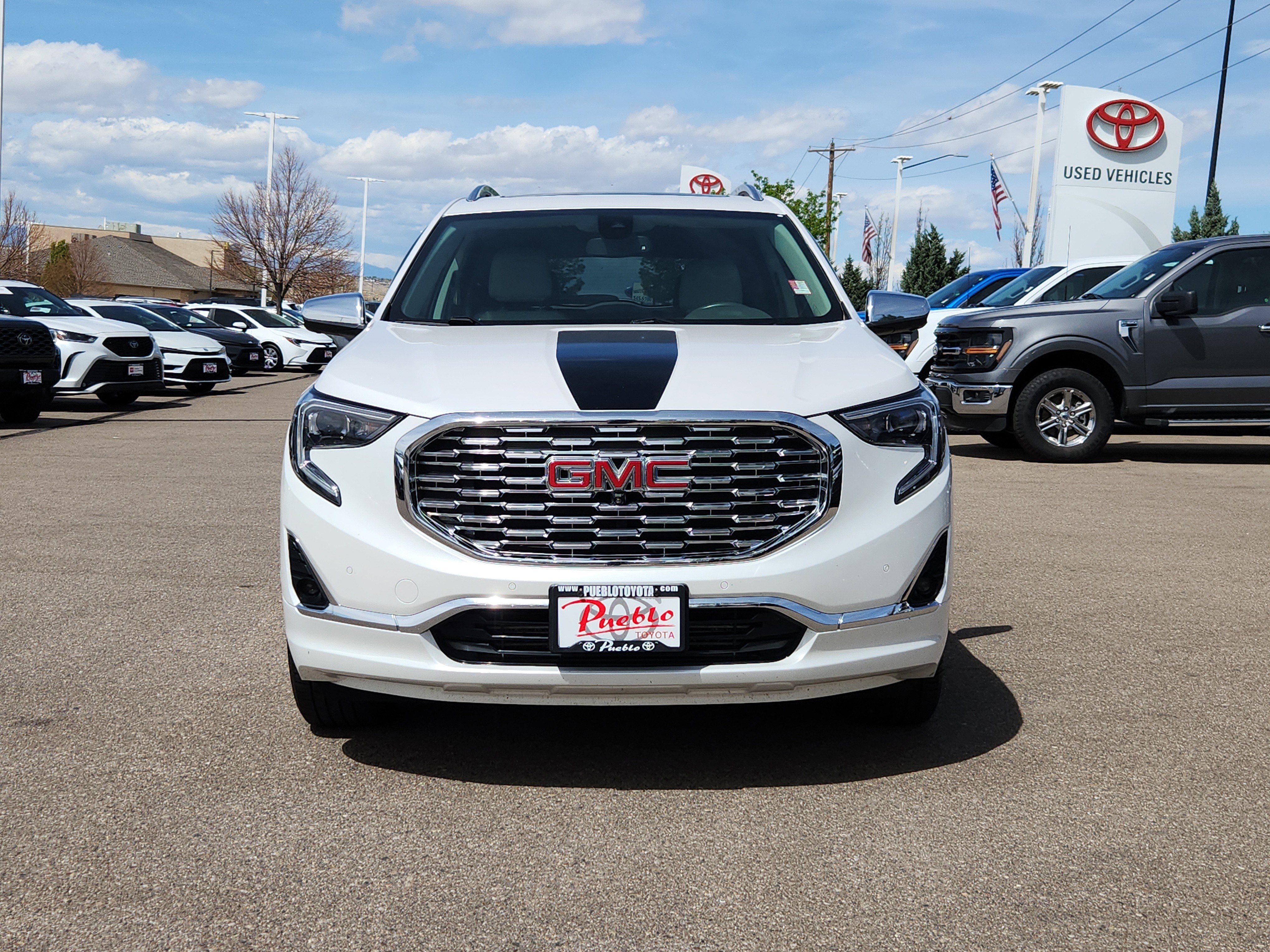 Used 2020 GMC Terrain Denali w/ Denali Premium Package image 5