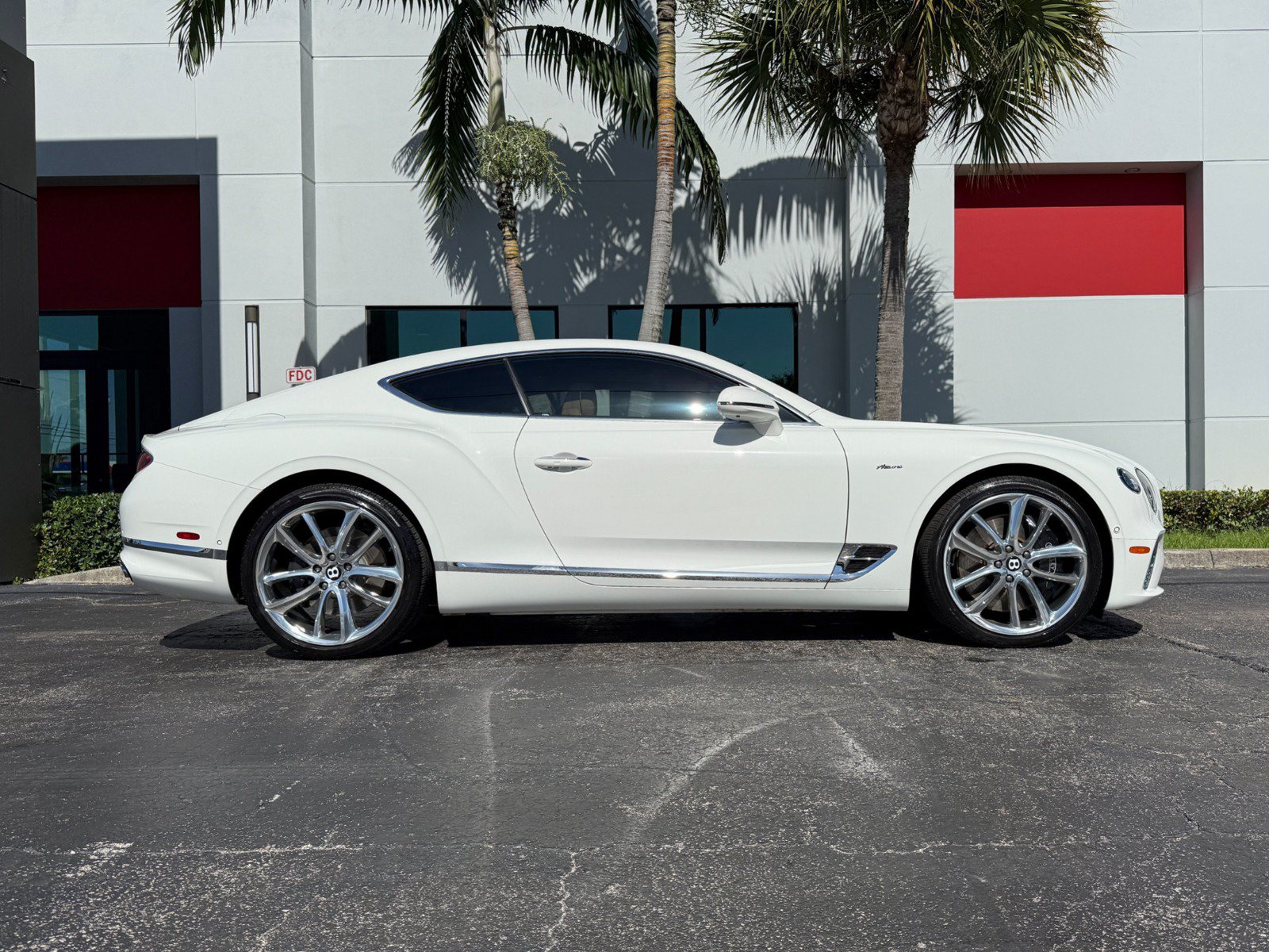 Used 2023 Bentley Continental GT Azure AWD/4WD image 38