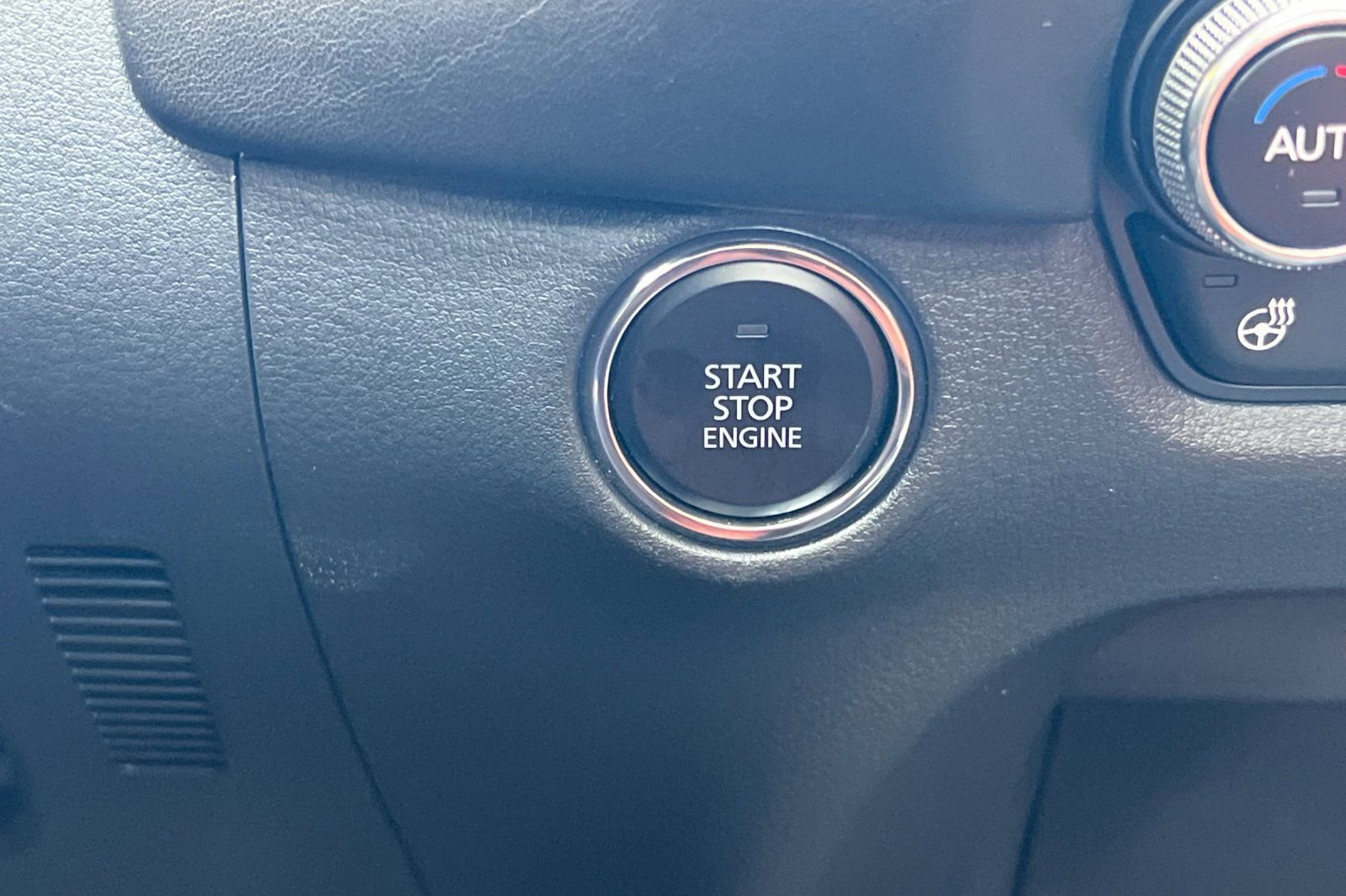 Certified 2025 MAZDA CX-50 2.5 Turbo w/ Weather Package AWD/4WD image 24