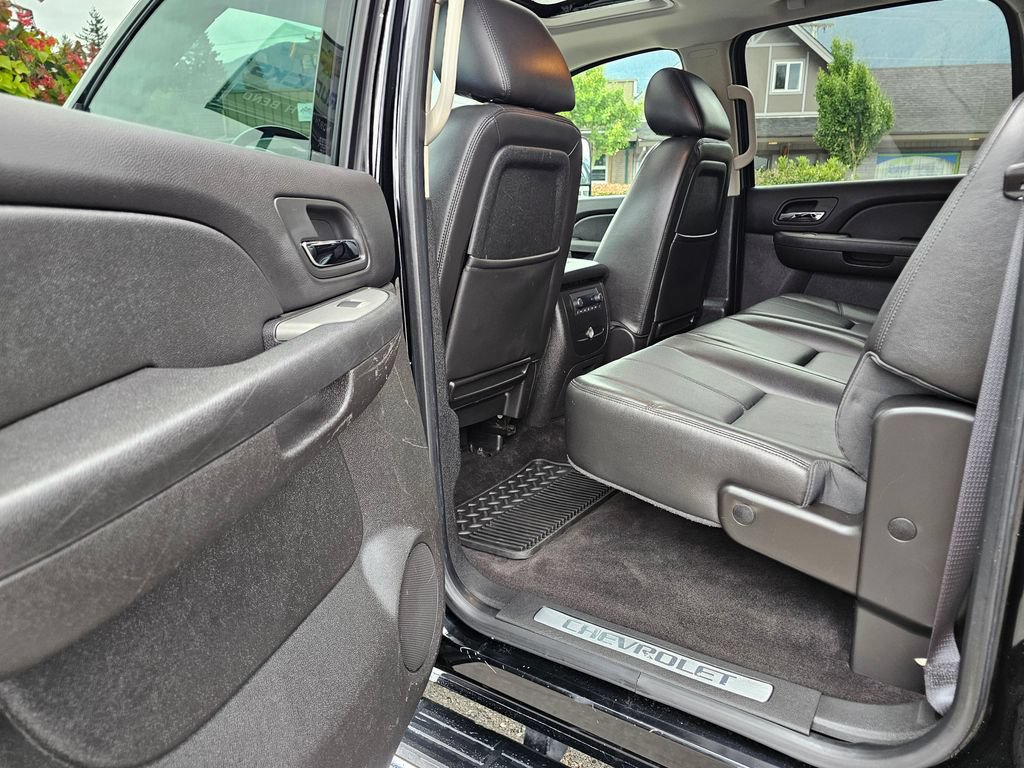 Used 2012 Chevrolet Silverado 3500 LTZ w/ LTZ Plus Package AWD/4WD image 19