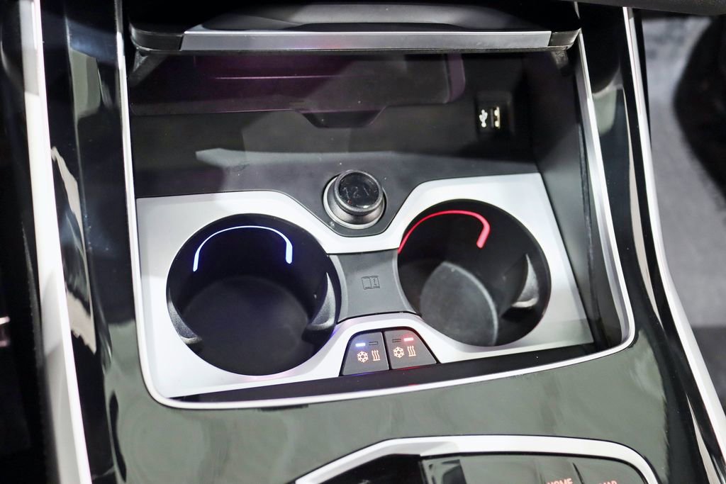 Used 2023 BMW X7 xDrive40i w/ Executive Package image 25