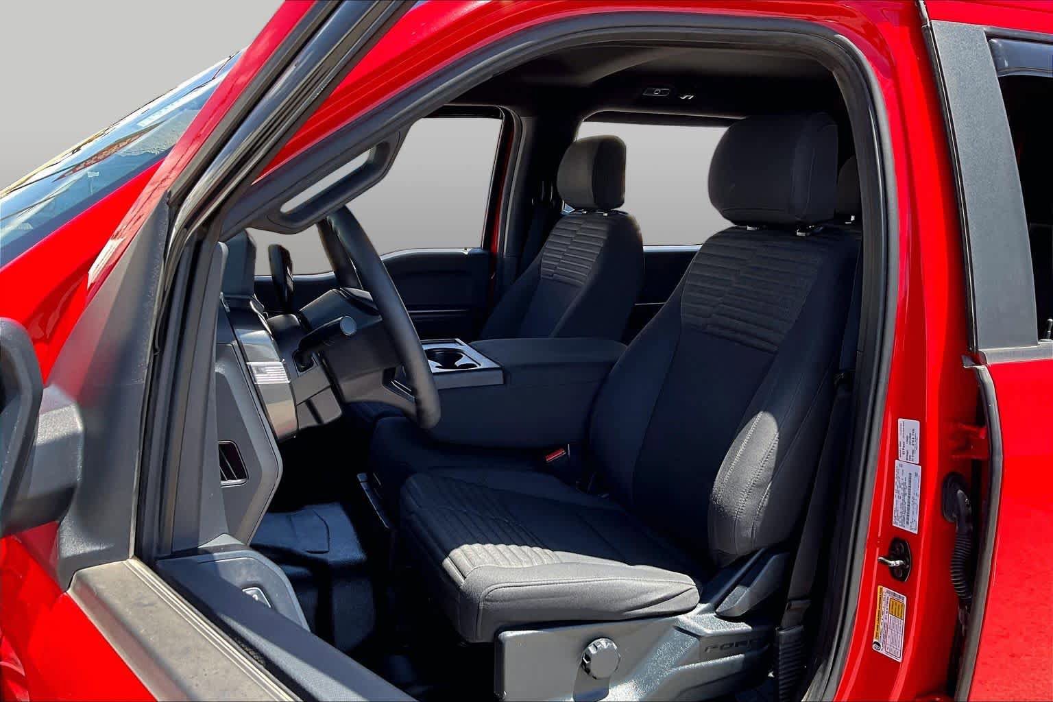 Used 2021 Ford F150 XL w/ STX Appearance Package RWD image 8