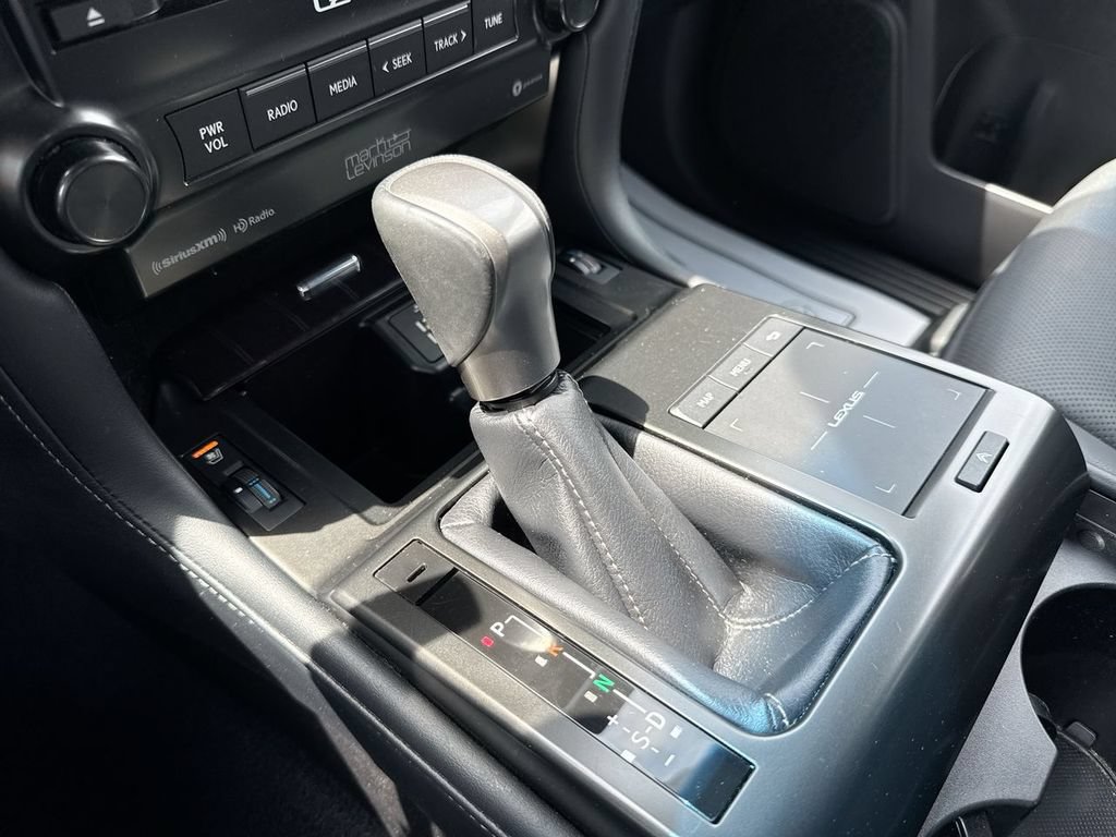 Used 2022 Lexus GX 460 Premium w/ Accessory Package AWD/4WD image 20